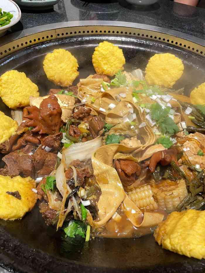 门家大院铁锅炖(浑南店)-"交通便利,门口有停车位,说去他家就给你安.