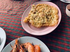 -Pae Krung Kao Restaurant