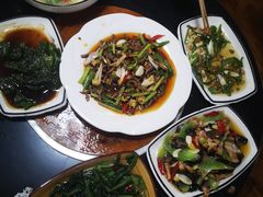 -八美镇邛崃土地坡饭店