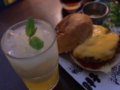 -Grinder 绞肉机汉堡(武定路店)