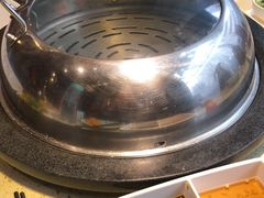 -船梆煮•蒸汽海鲜·炉火烤肉(五四广场店)