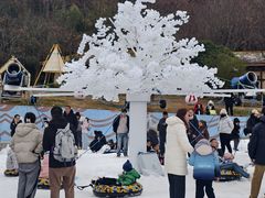 -汤山欢乐雪世界