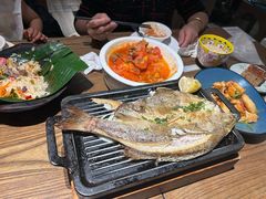 -耶里夏丽新疆餐厅(百联中环购物广场店)