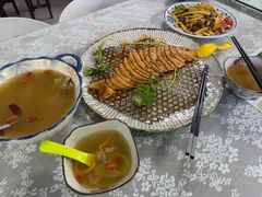 -天天向上素食餐厅(五台山店)