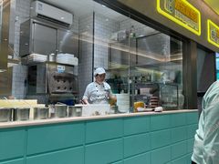 -姚姚酸菜鱼·金戈戈香港豉油鸡(喜荟城联名店)