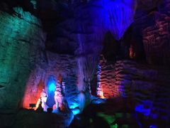 -泰安地下龙宫景区