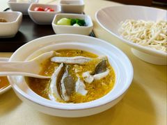 蟹粉黄鱼面-王宝和酒家(黄浦店)