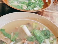 -周记翘脚牛肉