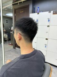 -藤野造型烫发染发