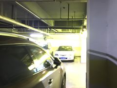 -华宇广场·停车场