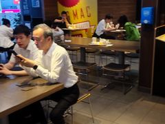 -麦当劳(宁波火车高铁站店)