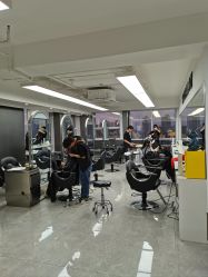 -镁连社·美联社