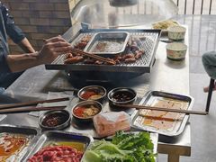 -胡四哥特色火盆烧烤(总店)