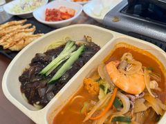 -贵宾庄炸酱面·韩式料理(高区店)