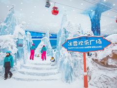 -长沙湘江冰雪世界
