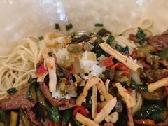 黄瓜皮牛肉干拌面-刘氏三和面馆