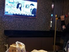 -乐界KTV(虹桥中心店)