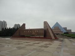 -上海市龙华烈士陵园