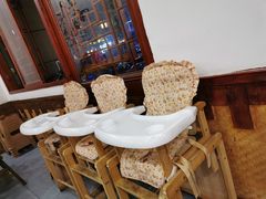 -黄桷树曹家私房菜(江与城店)