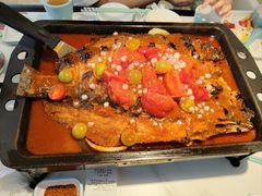 -江边城外烤全鱼(世茂广场店)