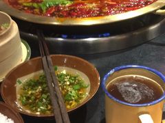 -王婆乔鲜鱼自助火锅(蜀汉路店)