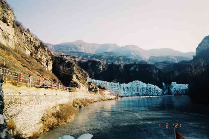 霞云岭金水湖图片