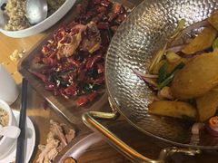 -隔壁老王·家常云南菜(花巷店)