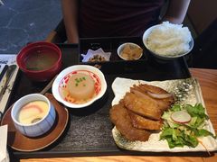 碳烤松板肉定食-味太助·银饭食堂(中华城店)