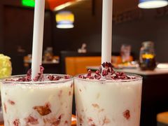 手作玫瑰奶白酒-芸山季·云南野生菌火锅(人民广场来福士店)