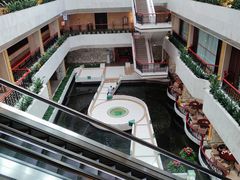 -广东大厦酒店(广州北京路步行街纪念堂地铁站店)