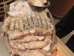 -牛YO寿喜烧·铁板烧和牛火锅自助(市府恒隆店)