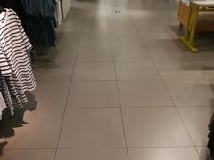 -H&M(华润万象城店)