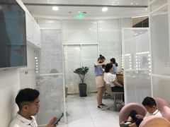 -天真蓝照相馆(杭州滨江宝龙店)