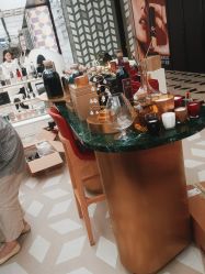 -SCENT BOUTIQUE