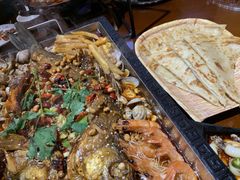 -东来菜馆•手抓海鲜家常菜•海鲜锅贴(鸽子窝店)
