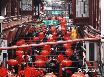 七宝古镇是上海离市区最近的古镇， 市中心坐地铁到这也
