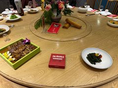 -江南韵·无锡太湖文化体验餐厅(凤凰天街店)