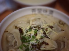 -弄堂咪道-饭香·面香·馄饨香(兴梅店)