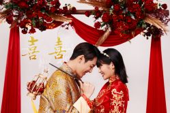 -蒙太奇婚纱摄影(万达店)