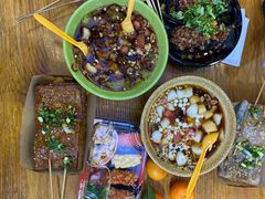 -八一路好吃街(雨田商务大厦店)