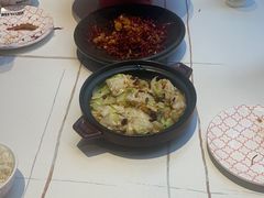 -阿瓦山寨·湘菜现炒·剁椒鱼头王(咸阳总店)
