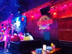 -喜鹊音乐酒馆(西街店)
