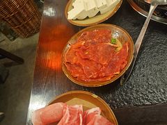 -渝井巷重庆老火锅(沈阳吉祥店)