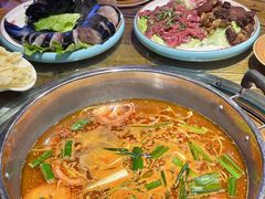 -亮欢寨酸汤鱼(沙冲路店)