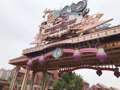 -灵玲国际马戏城