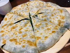 菠菜香菇素饼-福慧慈缘素食餐厅(王府井店)