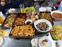 -老三李村河底戳子肉(总店)