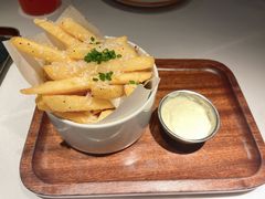 -阿妮叶李(光谷世界城店)