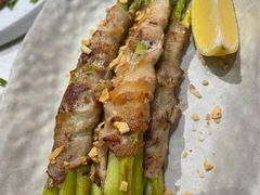 炙烤黑猪肉卷芦笋-Toris(LuOne凯德晶萃广场店)