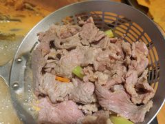 -洱火云南酸菜牛肉火锅(石景山当代商城店)